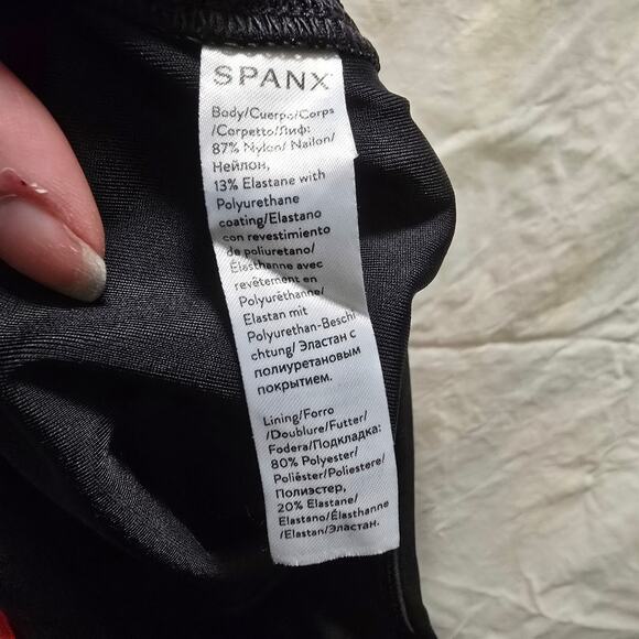 Spanx faux leather shiny black leggings XL skinny leg shaping - Picture 9 of 11